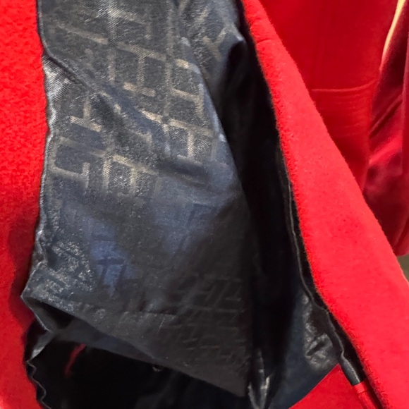 Tommy Hilfiger Red Trench Coat - Picture 7 of 8